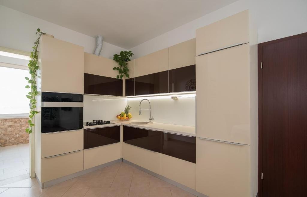 Apartment Marcela Sutivan Bagian luar foto